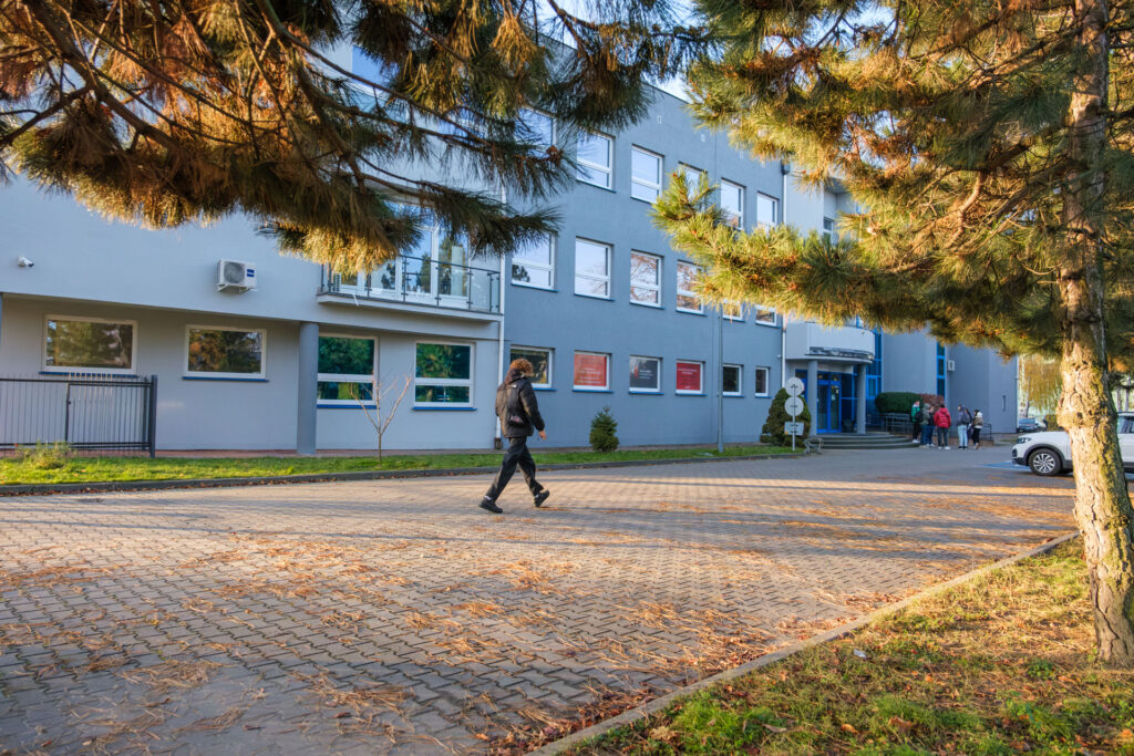 Університет Підприємництва та Адміністрації Університет Підприємництва та Адміністрації - UniverPL