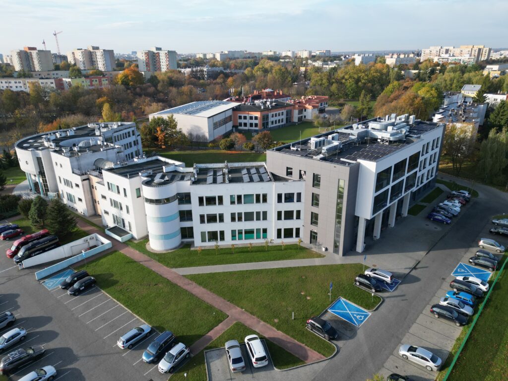 Академія Прикладних Наук імені Вінцента Поля Академія Прикладних Наук імені Вінцента Поля - UniverPL