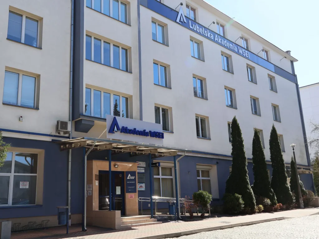 Академія Економіки та Інновацій у Любліні Академія Економіки та Інновацій у Любліні - UniverPL